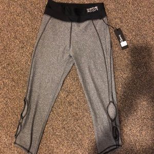 Bebe Sport Capri Leggings